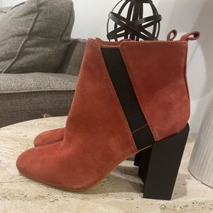 Halston Heritage booties